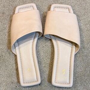 SARTO By Franco Sarto Cream Slide Sandals-Size 8.5